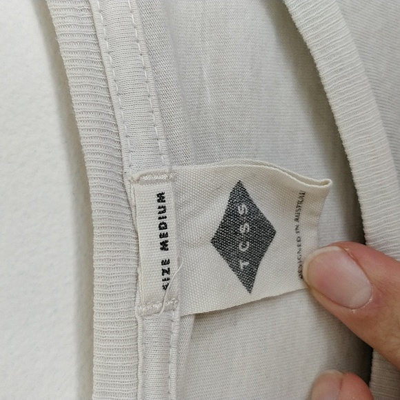 Medium TCSS white T-shirt, Chasin The Sun design. - Picture 4 of 4